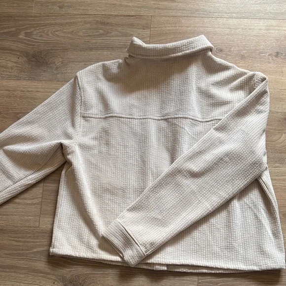 Beige Corduroy Cropped Shacket NWT - Picture 2 of 3